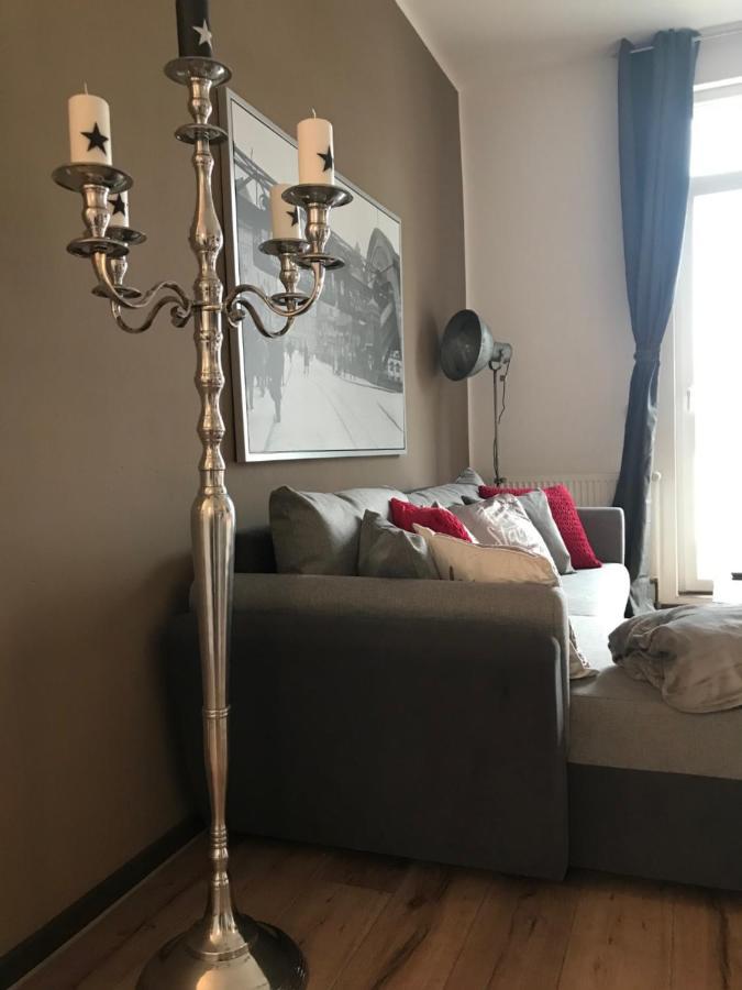 Stadthaus Artur - Apartment Madrid Remscheid Bagian luar foto