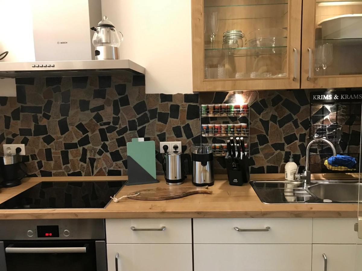 Stadthaus Artur - Apartment Madrid Remscheid Bagian luar foto