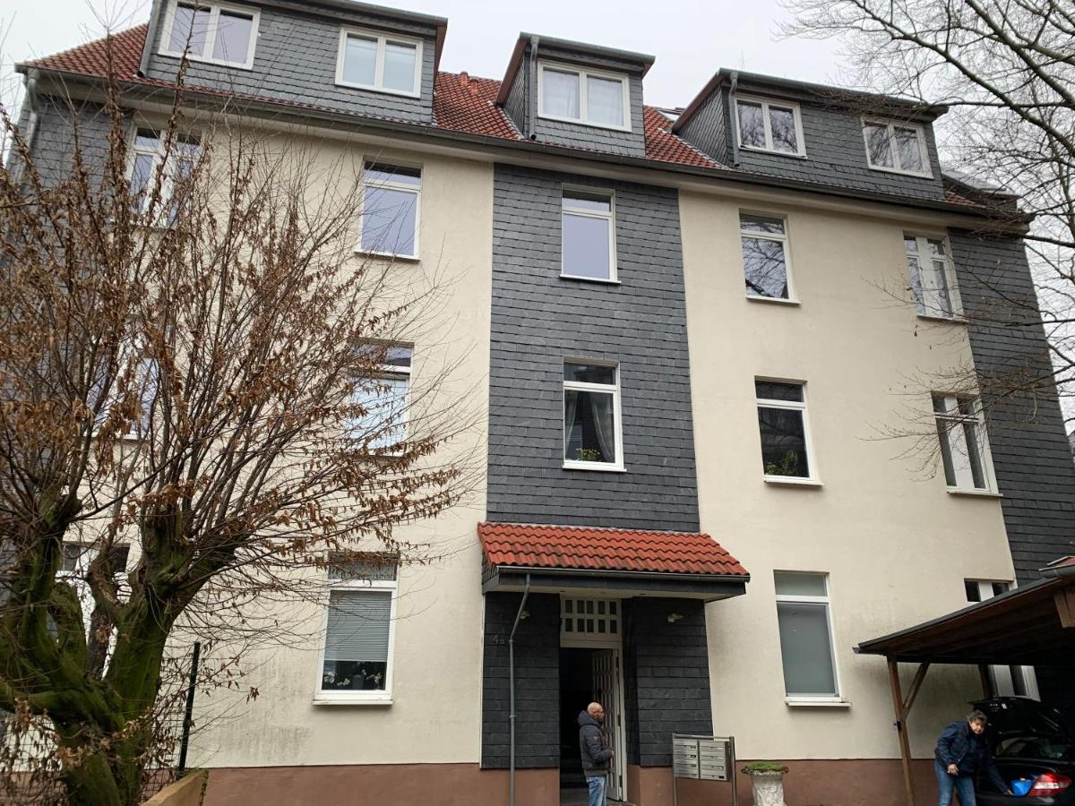 Stadthaus Artur - Apartment Madrid Remscheid Bagian luar foto